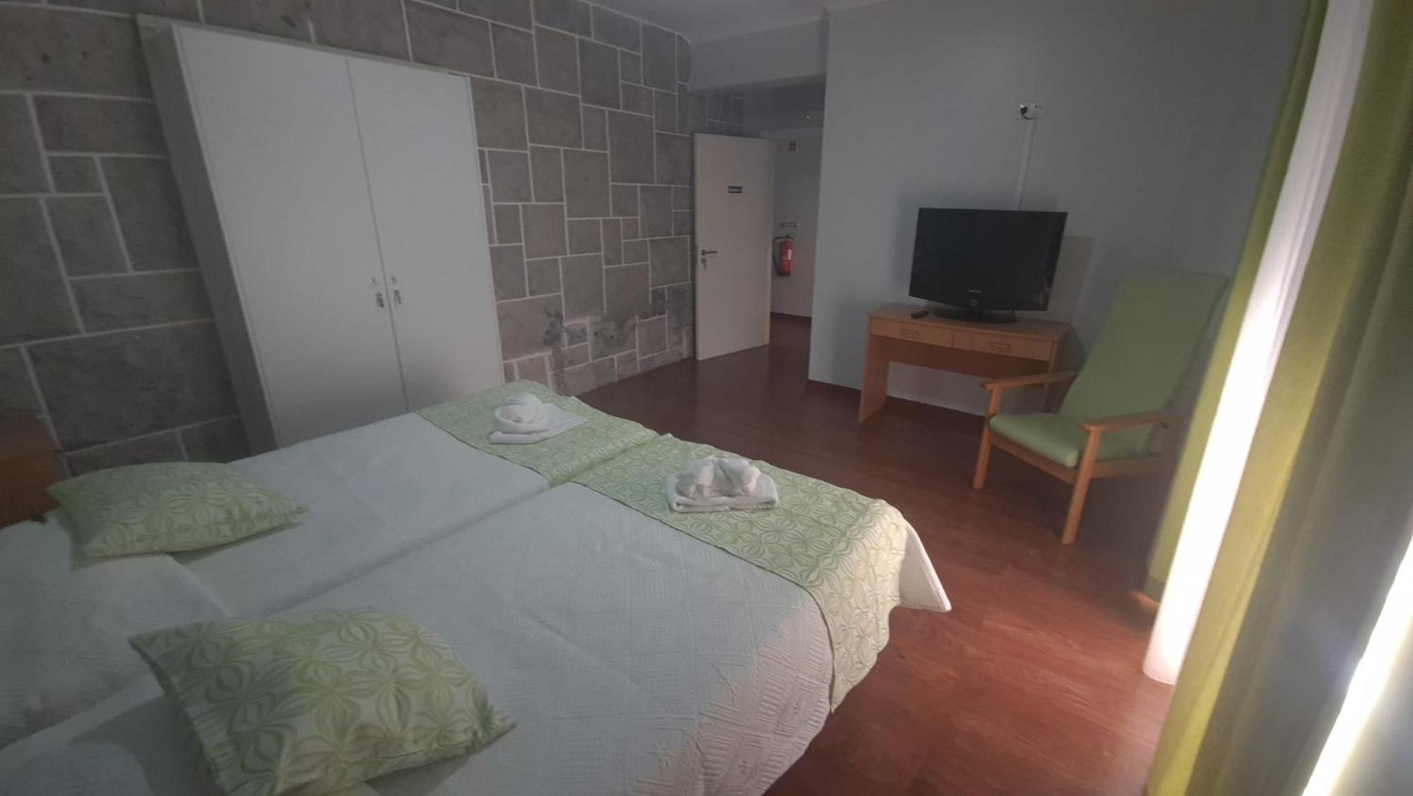 Hostel Jardins De Sao Luis Сетубал Екстер'єр фото