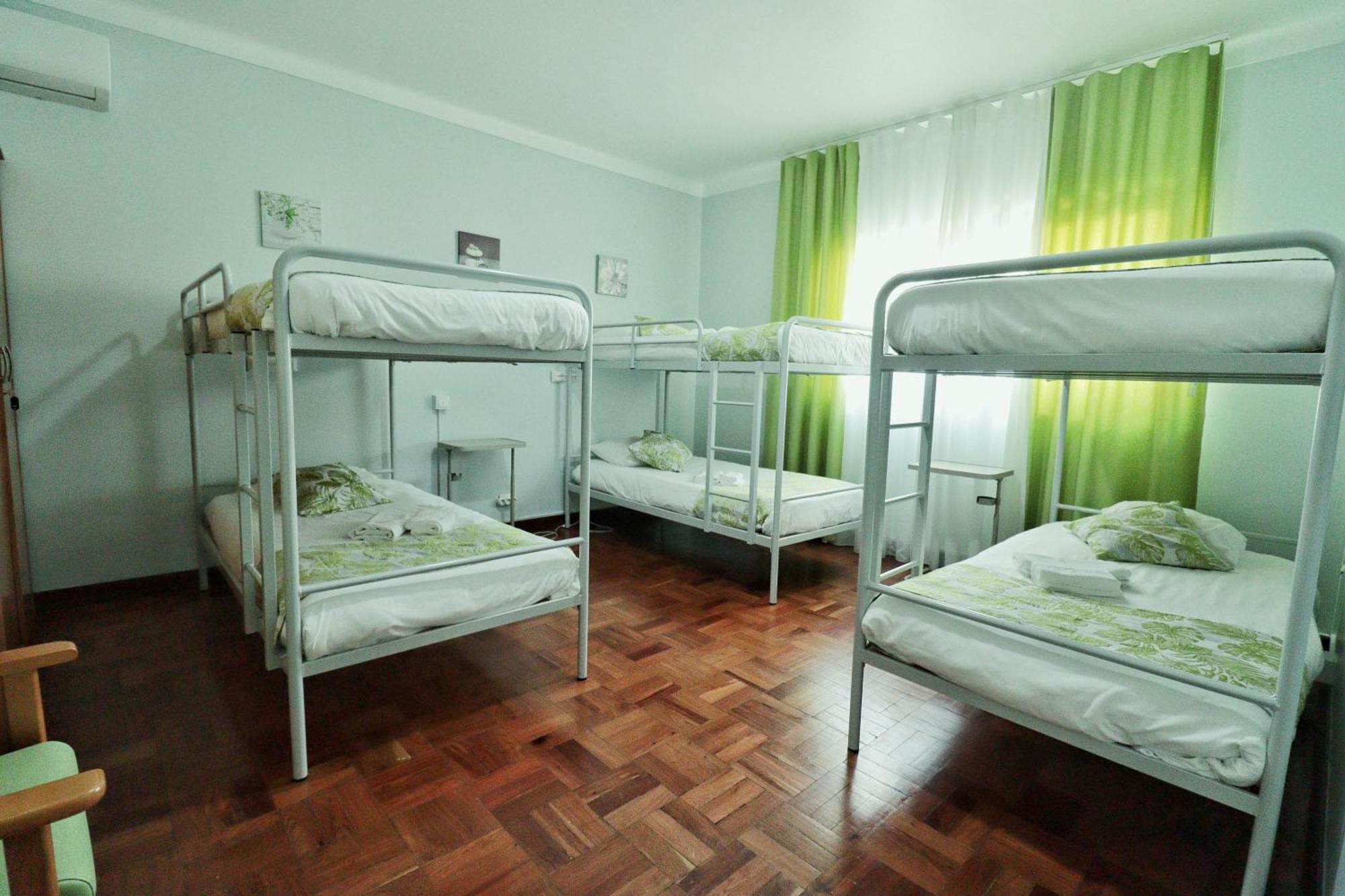 Hostel Jardins De Sao Luis Сетубал Екстер'єр фото
