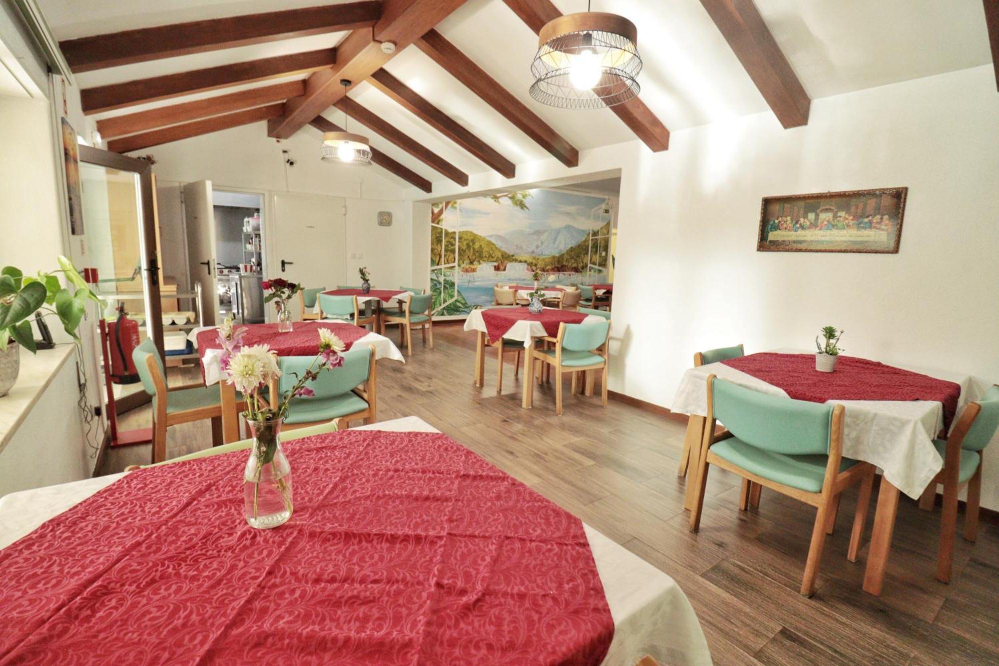 Hostel Jardins De Sao Luis Сетубал Екстер'єр фото